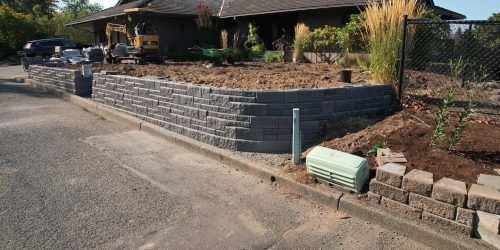 Retaining Wall, Landscaping Wall, Stone Wall, Flower Bed, Rock Wall, Free Estimates